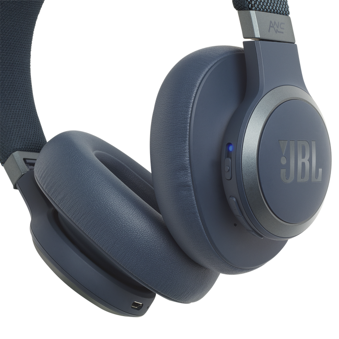 JBL Live 650BTNC - Blue - Wireless Over-Ear Noise-Cancelling Headphones - Detailshot 4 image number null